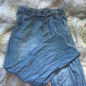 maurices light wash wide leg jeans, size 14 in woman’s